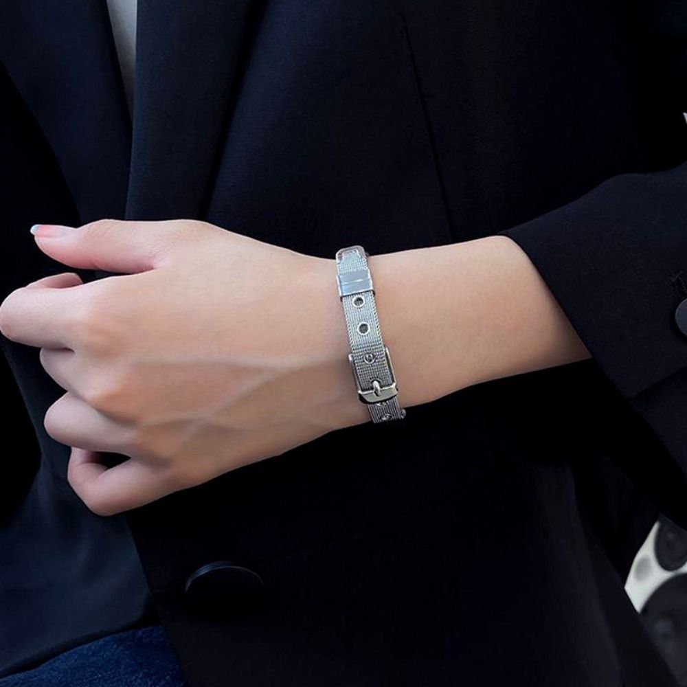 Women'S Accessories To Wear With Watch - Pulsera de acero de titanio, estilo