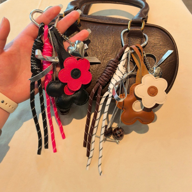 Women'S Exercise Accessories - Llavero artesanal de corazón floral, cordón