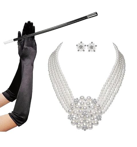 Audrey Hepburn Desayuno en Tif - Women'S Accessories In The 1950S reseña y precio